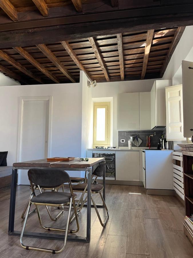 Colosseo Suite โรม ภายนอก รูปภาพ